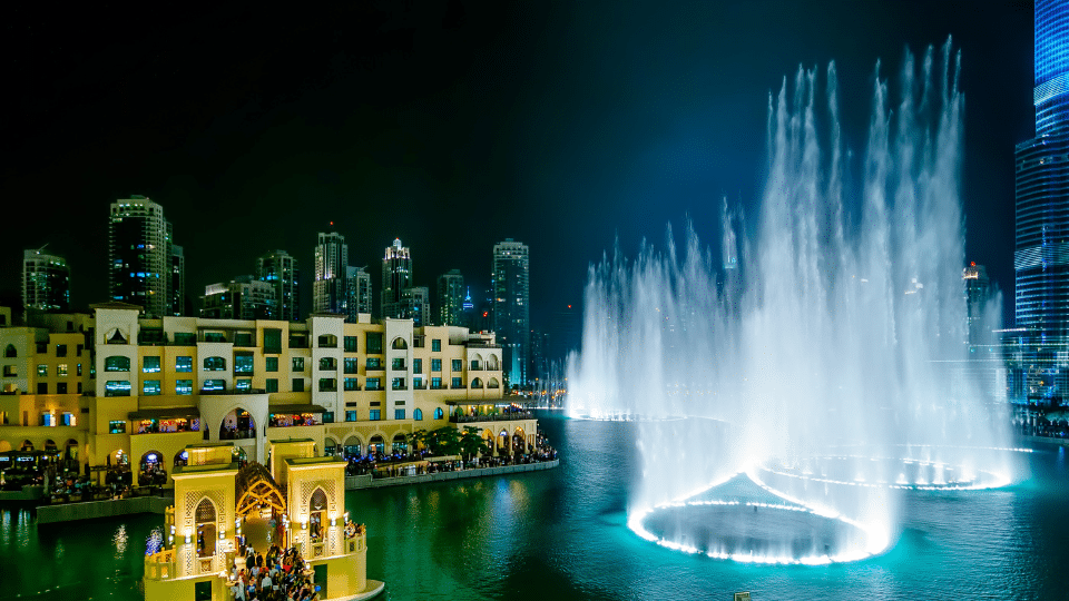 Dubai - Dubai Mall & Dubai Fountain